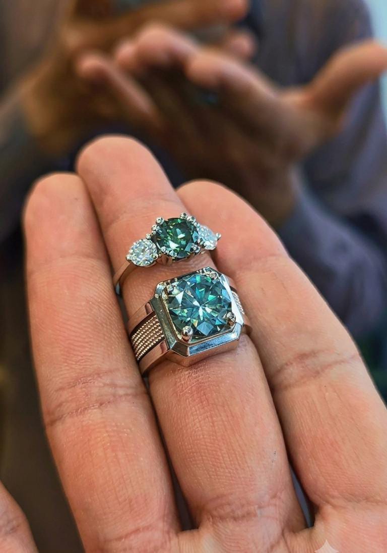 Green Moissanite Couple Ring